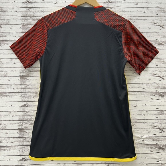 Adidas Seattle Sounders Bruce Lee Dragon Soccer Jersey Women Size Medium NEW - Picture 3 of 11